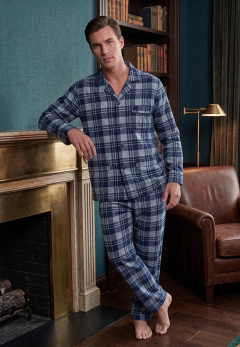 Pijama de lana o de algodón: ¿cuál abriga más?